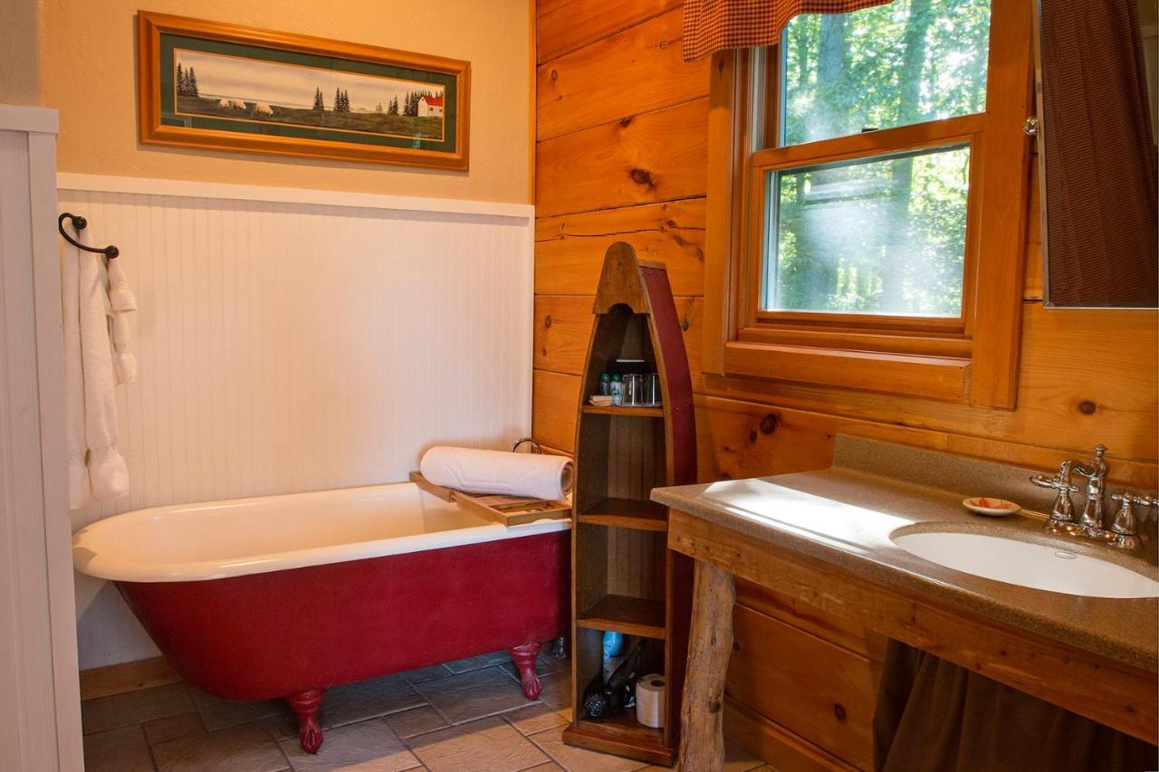 Lazy Bear Lodge Valle Crucis Екстер'єр фото